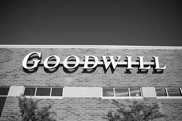Seller: Knoxville, Tennessee storefront
